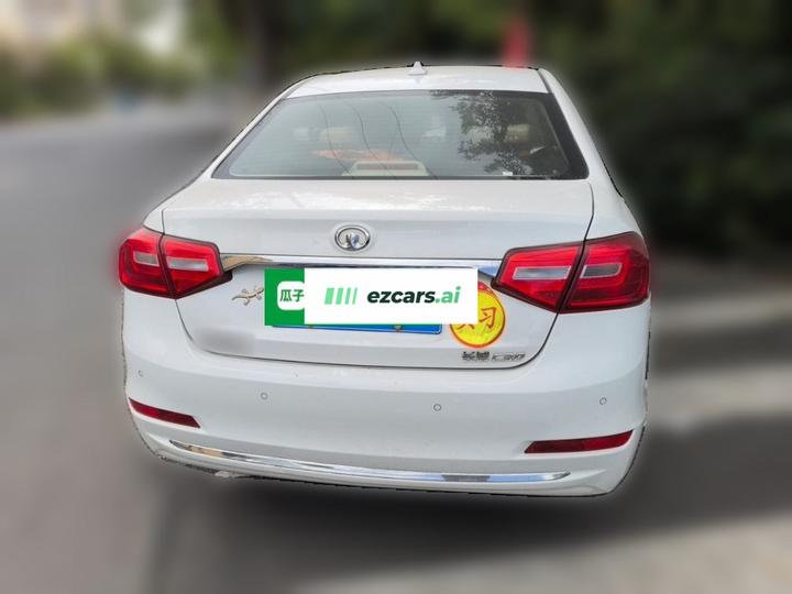 C30 2016 1.5L MT Luxury photo 5