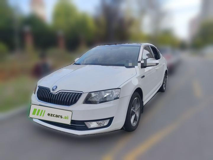 Octavia 2016 1.6L AT