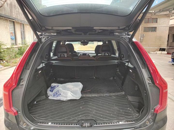 XC90 EV 2021 E Hybrid T8 Smart Premium Luxury 7-Seater photo 8
