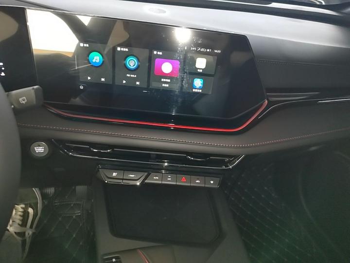 X5 PLUS 2025 1.5T DCT photo 8