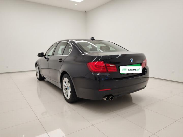 5 Series 2013 525Li Luxury photo 4