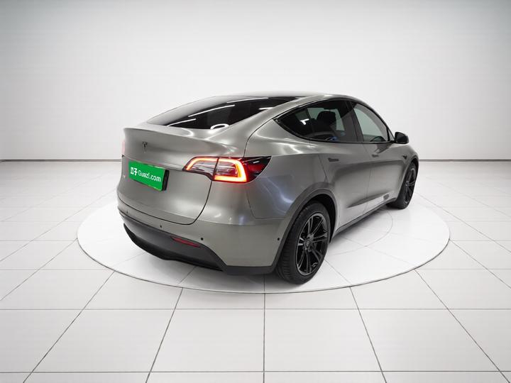 Model Y 2022 Facelift RWD photo 4