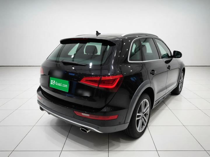 Q5 2017 Plus 40 TFSI Tech photo 6