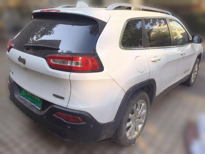 Cherokee Imported 2014 2.4L Luxury photo 6
