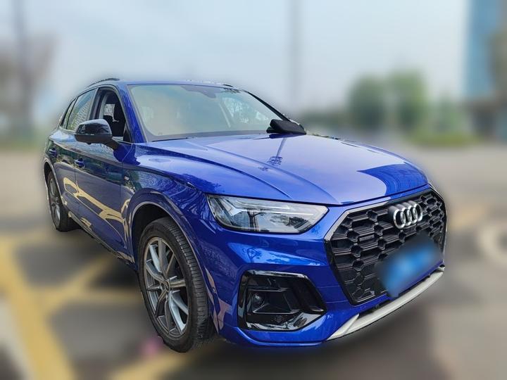Q5L 2021 40 TFSI Luxury Dynamic photo 3