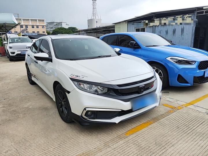 Civic 2016 220TURBO CVT Premium photo 3
