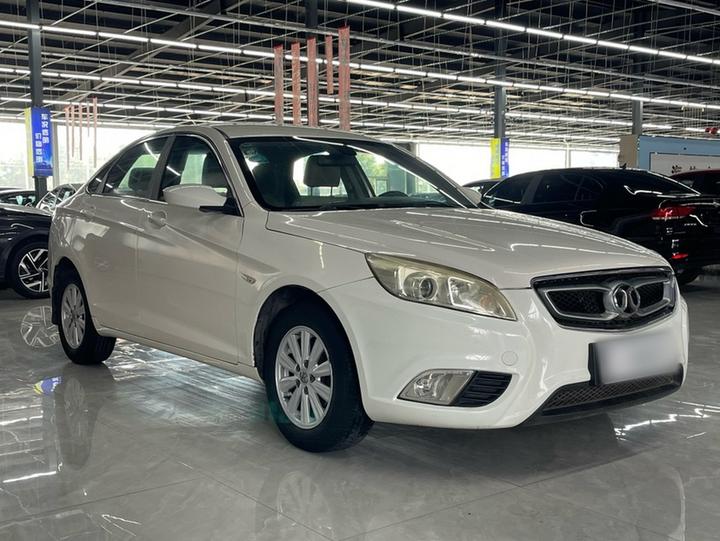 BAIC D50 2014 1.5L MT Standard photo 3