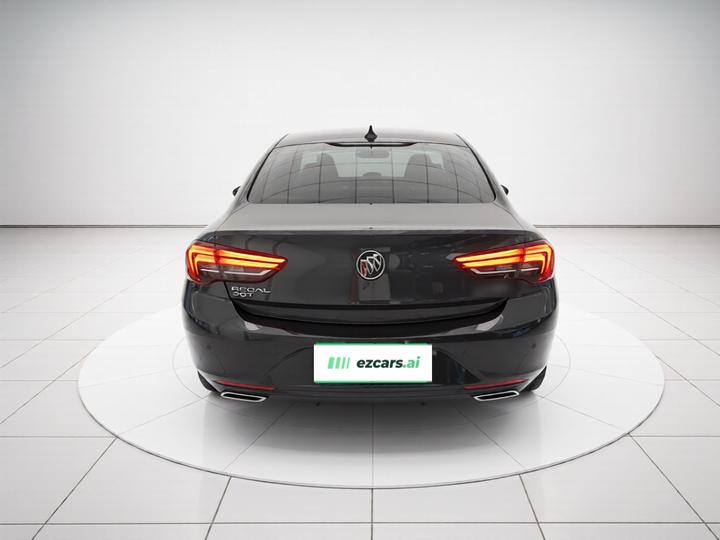 Regal 2019 Facelift 20T Luxury China VI photo 5