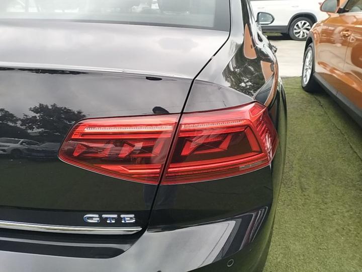Magotan GTE PHEV 2022 GTE Luxury photo 7