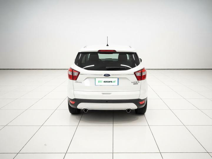 Kuga 2017 EcoBoost 180 RWD photo 3