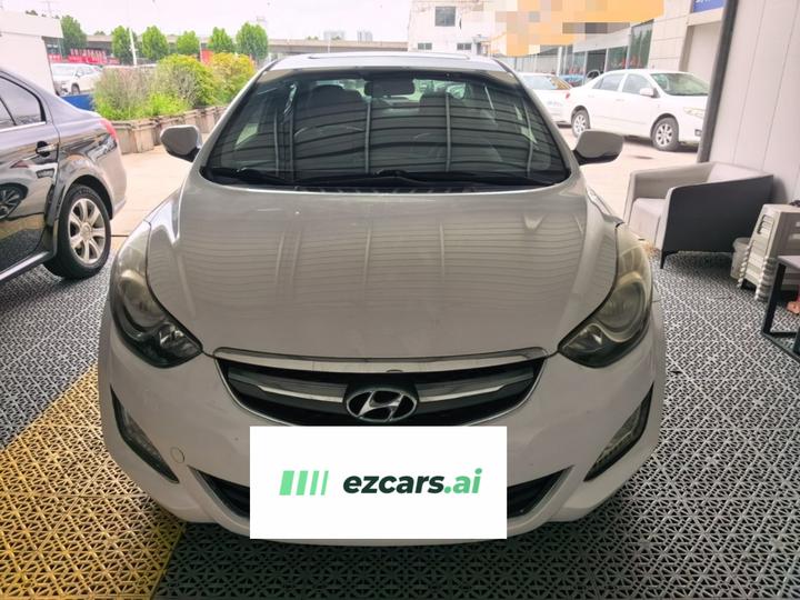 Elantra 2015 1.6L AT Leading photo 2