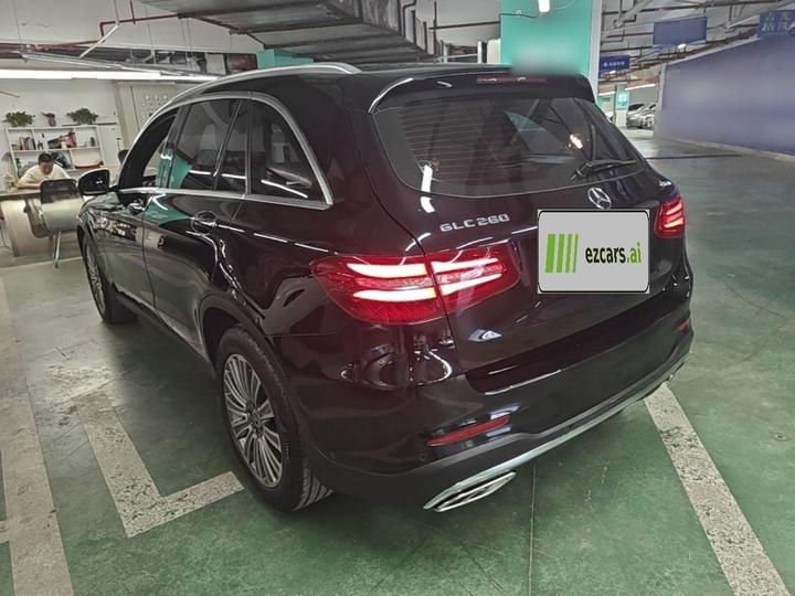 GLC 2017 GLC 260 4MATIC Dynamic photo 4