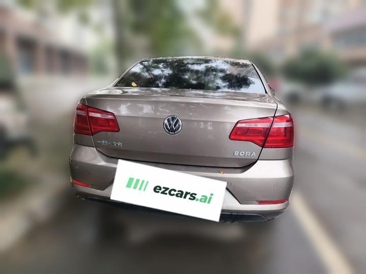Bora 2014 1.6L MT Comfort photo 5