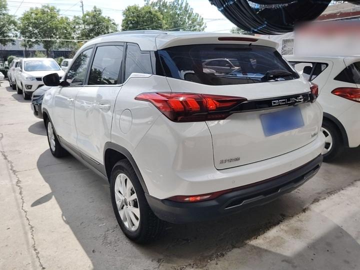 BAIC X3 2021 1.5T MT Honor photo 4