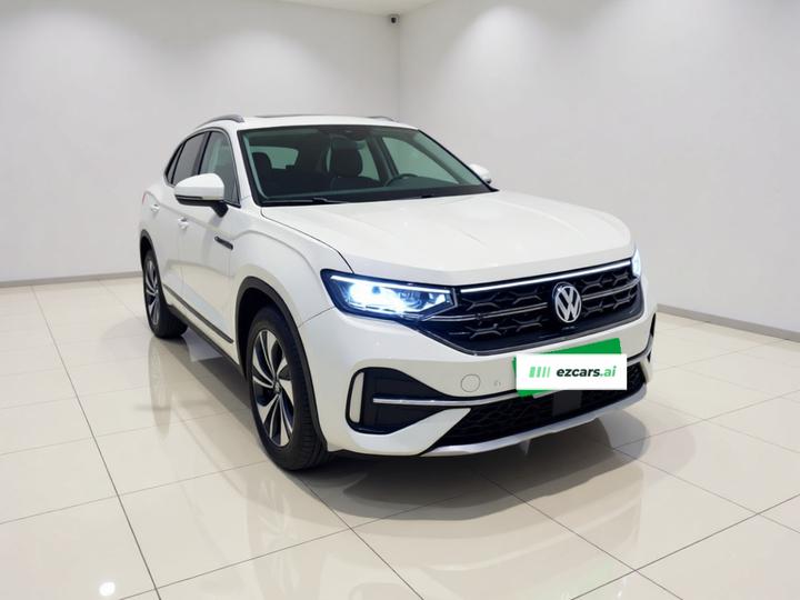 Tayron X 2024 330TSI RWD Premium photo 3