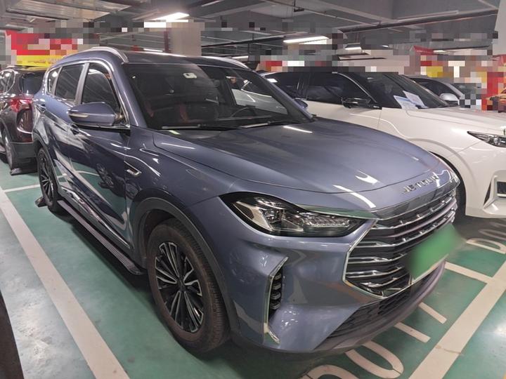 X70 PLUS 2021 Facelift 1.5T DCTPRO 5-Seater photo 3