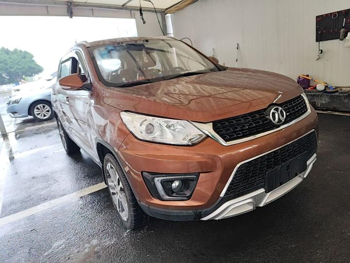BAIC X35 2016 1.5L MT Luxury photo 3