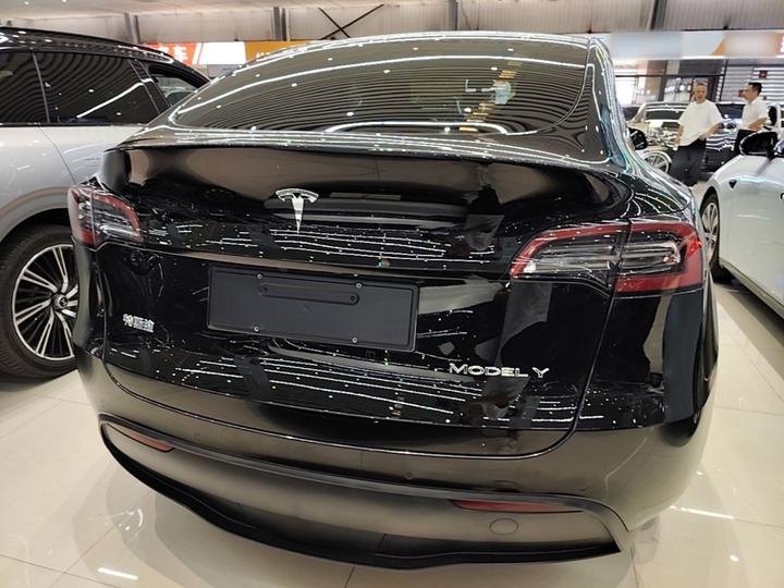 Model Y 2021 Long Range AWD 3D7 photo 5