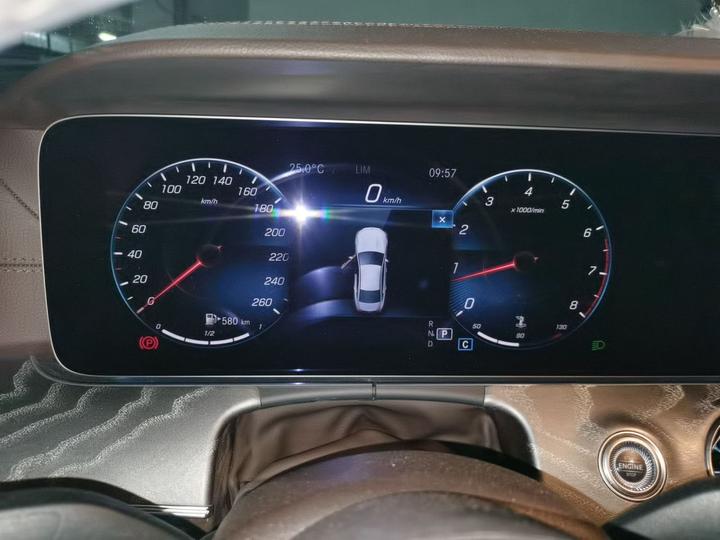 CLS 2021 CLS 300 Dynamic photo 4