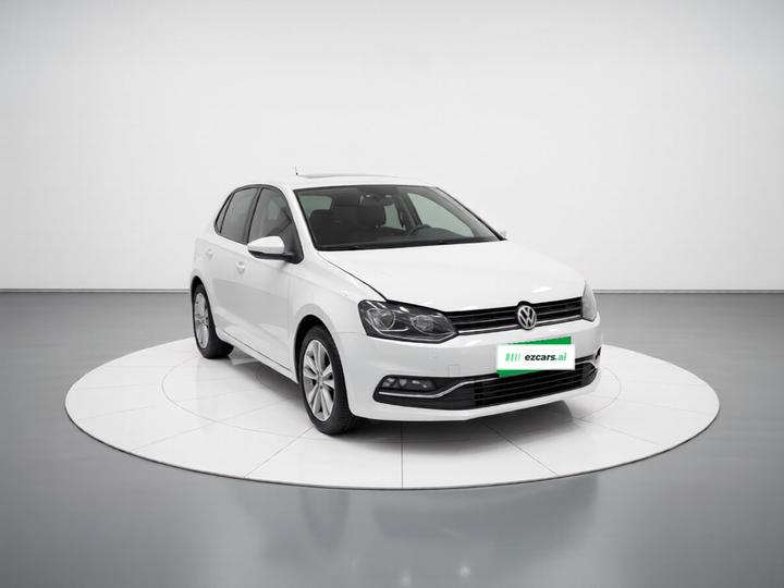Polo 2016 1.6L AT Comfort photo 3