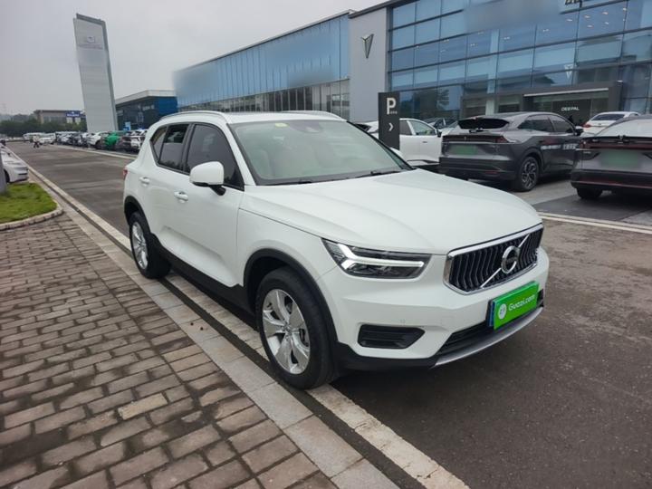 XC40 2020 T3 Fashion photo 3