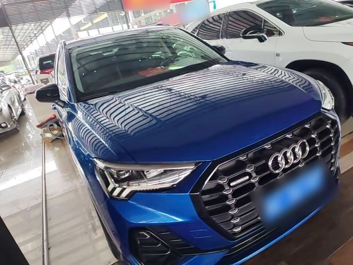 Q3 2019 35 TFSI Progressive Dynamic photo 3