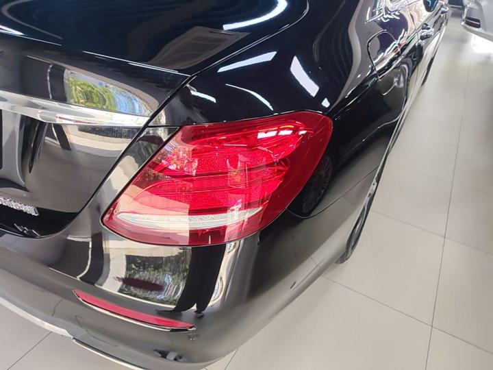 E-Class 2019 Facelift E 300 L Sport Luxury photo 7