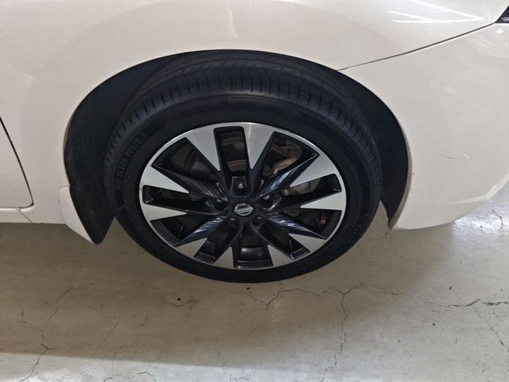 2016 1.6L CVT Smart Cool photo 8