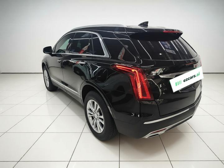 XT5 2021 28T Luxury photo 4