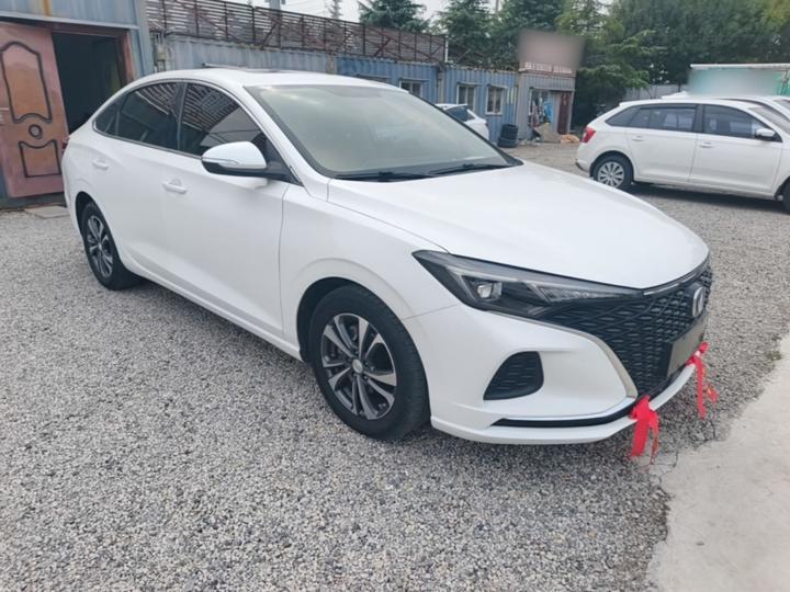 Eado 2020 PLUS NE 1.4T GDI DCT Premium photo 3
