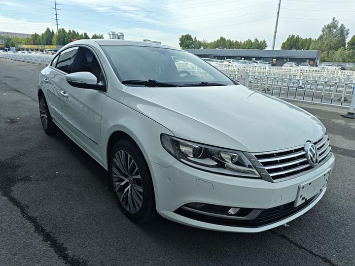 FAW-Volkswagen CC 2016 1.8TSI Luxury photo 3