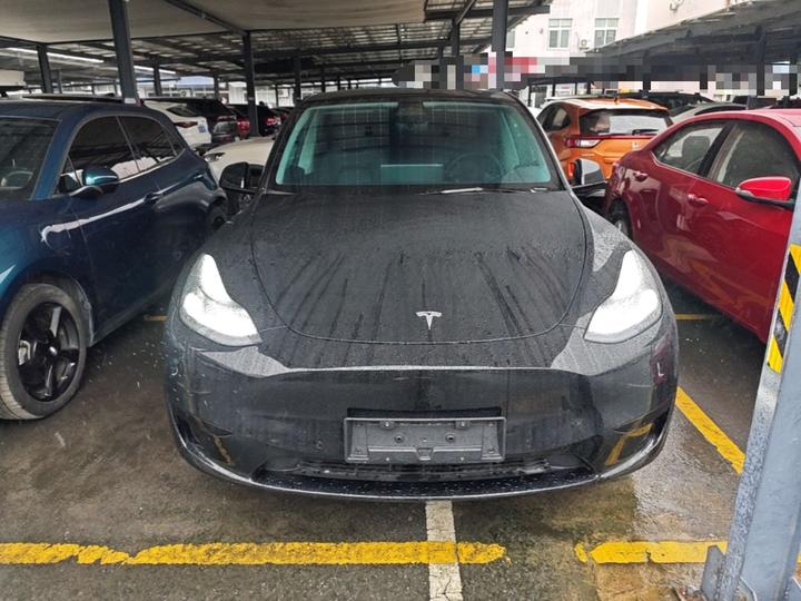 Model Y 2022 Facelift RWD photo 2
