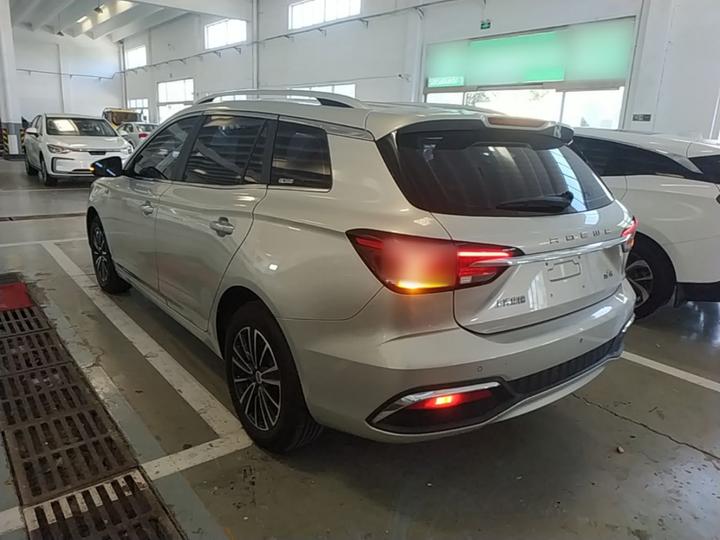 Ei5 2019 Connected Flagship photo 4