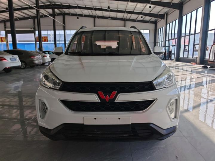 Wuling Hongguang S3 2018 1.5L MT Comfort China V photo 2