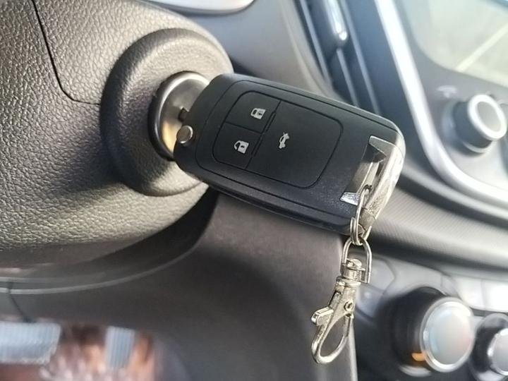 Cavalier 2018 320 AT photo 8