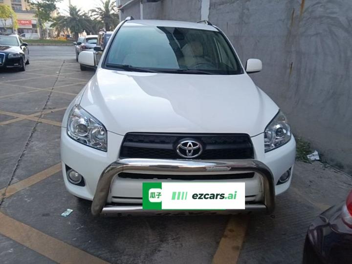 RAV4 2011 2.0L AT Classic photo 2