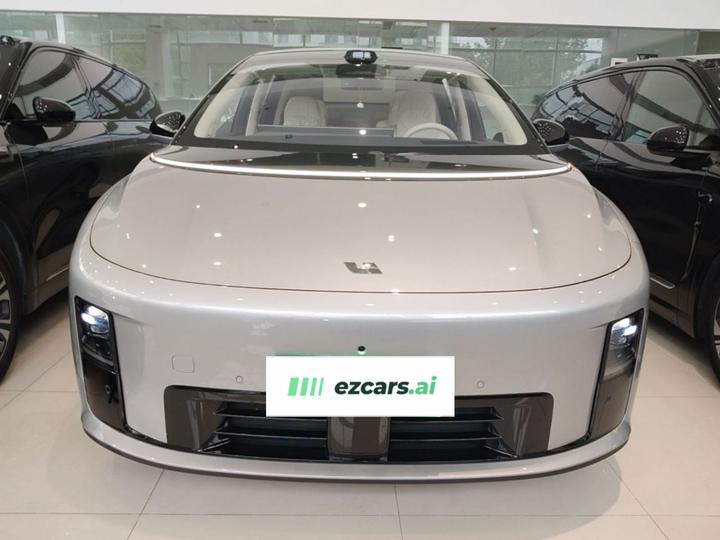 Li Auto i8 2025 Standard photo 2