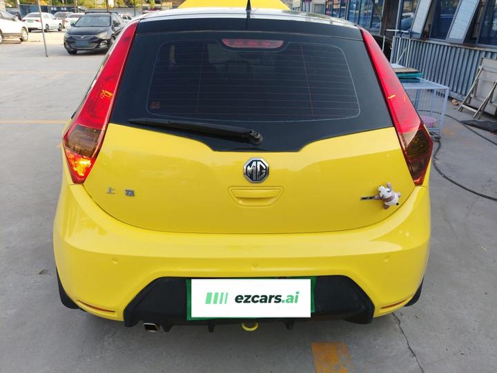 3 2014 1.5L AMT Elite photo 3