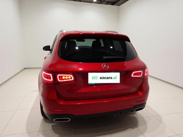 GLC 2020 Facelift GLC 260 L 4MATIC Luxury photo 5