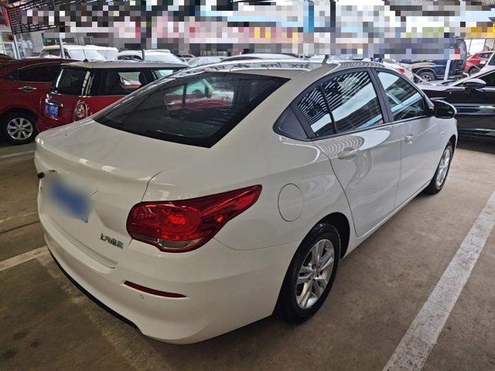 Cavalier 2019 320 MT photo 4