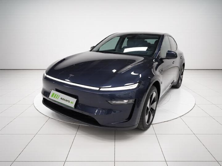 Model Y 2025 RWD