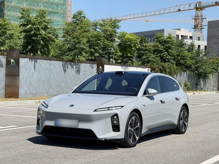 ET5T 2025 75kWh Touring