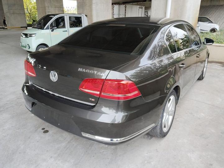 Magotan 2015 Facelift 1.8TSI Premium photo 4