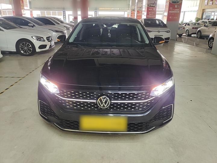 Passat 2022 330TSI Luxury photo 2