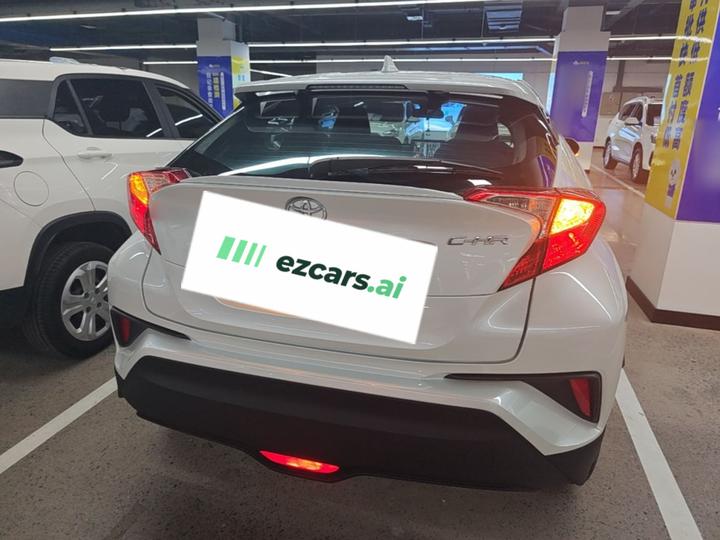 C-HR 2021 2.0L Comfort photo 3