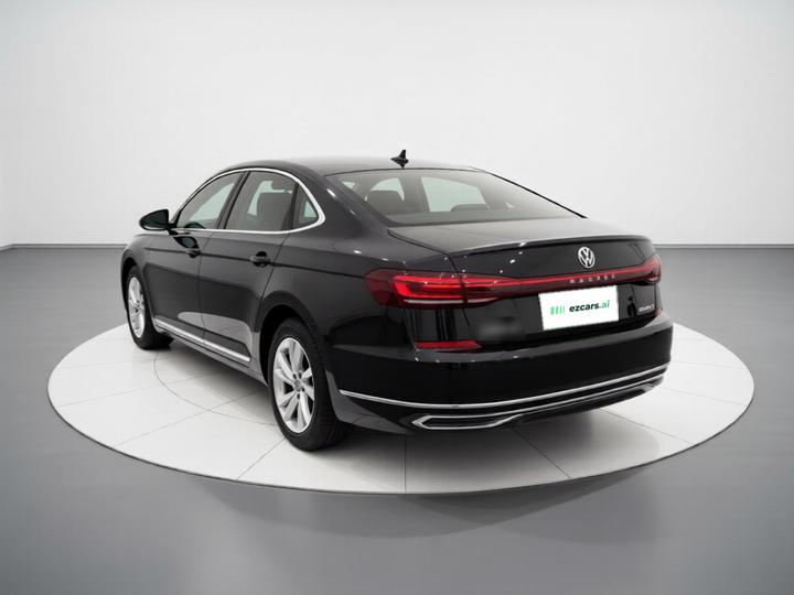 Passat 2023 Facelift 280TSI Business photo 4