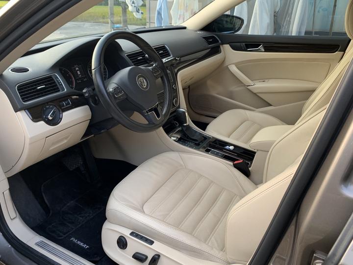 Passat 2015 1.8TSI DSG photo 8