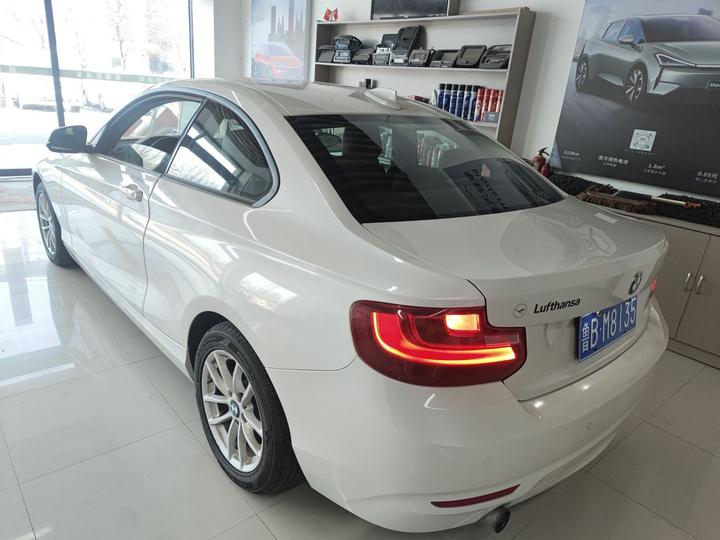 2 Series Imported 2015 218i photo 4