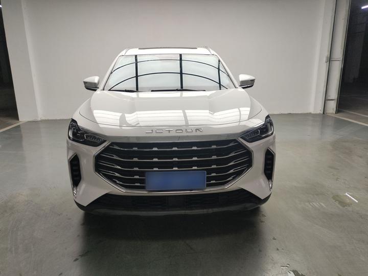 X70 PLUS 2023 1.5T DCTPRO+ 5-Seater photo 2