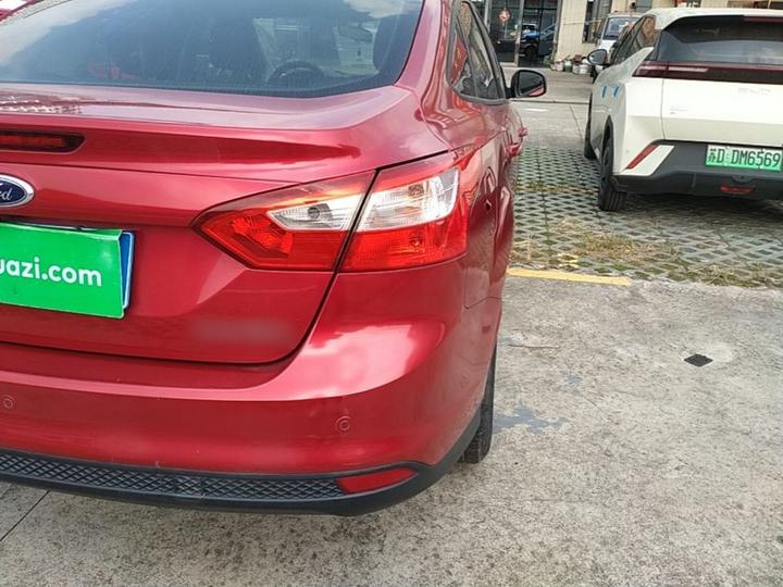 Focus 2012 Sedan 1.6L AT photo 7